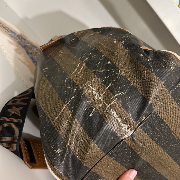 Vintage Fendi Pecan Weekender - Picture 16 of 17